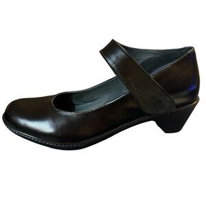 Dansko Bess Black Kidskin Low Heels Adjustabale Strap Strap Size 41 (US 10.5-11)